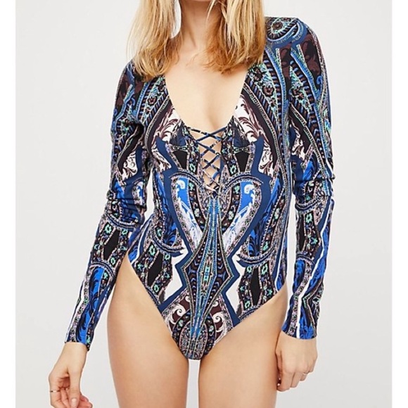 NWT Free People “Pick a Place” lace-up bodysuit - Picture 7 of 8